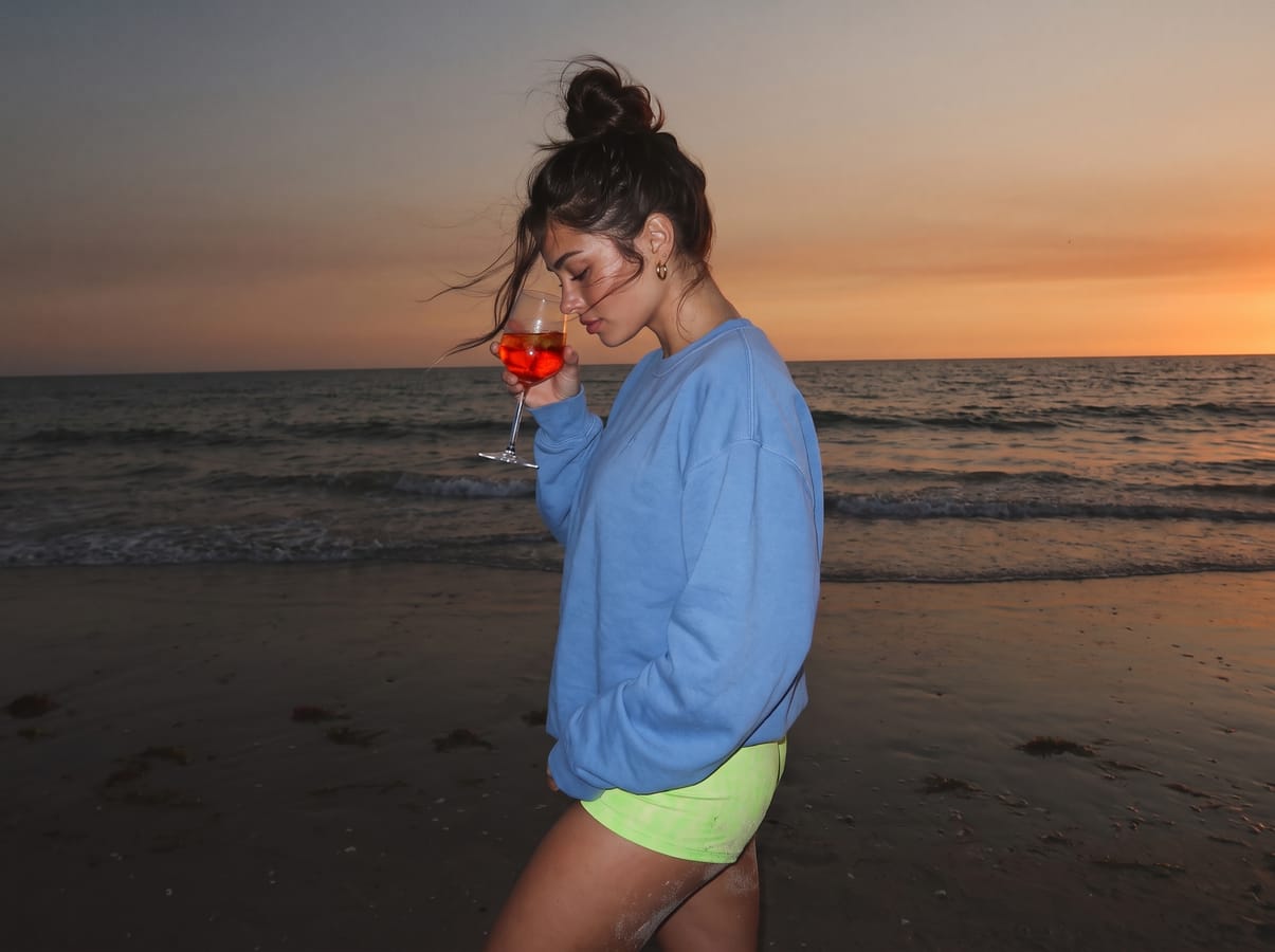 Nia, beach at dusk